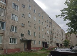 Продается 2-ком. квартира, 48.2 м2, Кирово-Чепецк, Юбилейная улица, 15