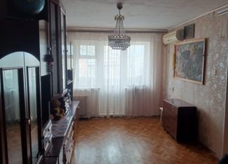 Трехкомнатная квартира на продажу, 58 м2, Волгоградская область, 3-й микрорайон, 9