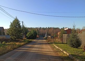 Продаю участок, 10 сот., деревня Митянино, Любимая улица