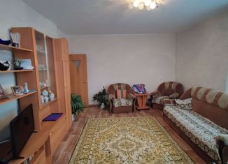Продается двухкомнатная квартира, 54.3 м2, Свердловская область, улица Малышева, 4