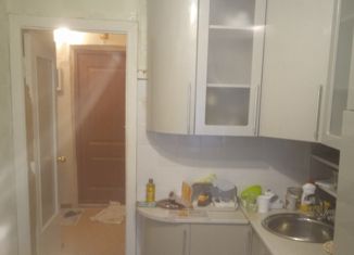 Продам трехкомнатную квартиру, 63 м2, Нижний Новгород, улица Красных Зорь, 23, метро Буревестник