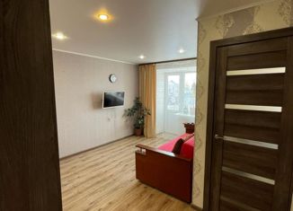 Продаю 2-ком. квартиру, 39.7 м2, Бирск, переулок Коммунаров, 13