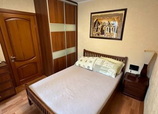 Продам двухкомнатную квартиру, 43 м2, Москва, Новая улица, 14, Новая улица