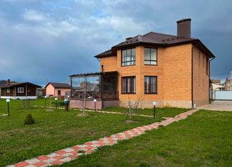 Продажа дома, 232 м2, деревня Песочнево, Листопадная улица, 4