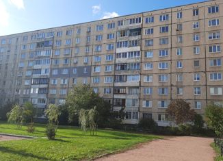 Двухкомнатная квартира на продажу, 50.4 м2, Колпино, улица Веры Слуцкой, 19