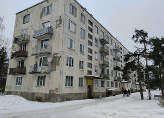 Продажа трехкомнатной квартиры, 59.2 м2, поселок Глебычево, улица Мира, 2