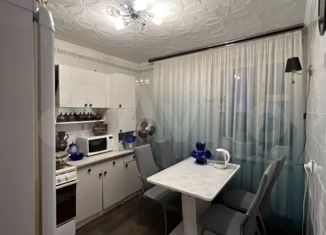 Продам 2-комнатную квартиру, 52 м2, Губкин, Преображенская улица, 8