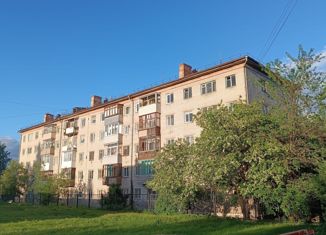 Трехкомнатная квартира на продажу, 42.5 м2, Барнаул, улица Георгия Исакова, 136, Железнодорожный район