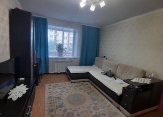 Продается трехкомнатная квартира, 58.6 м2, Учалы, улица Мира, 28б