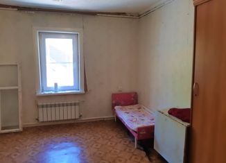 Продам 3-комнатную квартиру, 67.3 м2, Астрахань, улица Пирогова, 33, Трусовский район