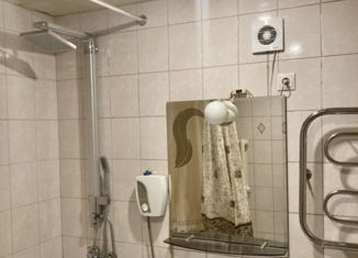 Продается двухкомнатная квартира, 67 м2, Ставрополь, улица Лермонтова, 129А, микрорайон №6