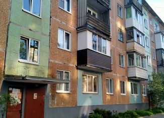 Продам 2-комнатную квартиру, 42.8 м2, Псков, Рижский проспект, 56А