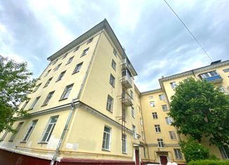 Продается 3-комнатная квартира, 72 м2, Подольск, Большая Серпуховская улица, 42