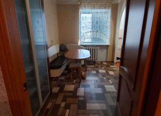 Сдача в аренду 2-комнатной квартиры, 48.6 м2, Альметьевск, проспект Строителей, 27
