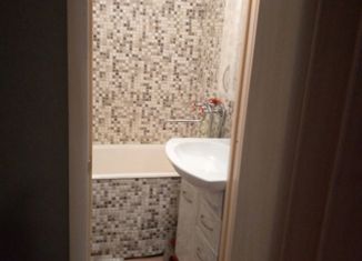 Продаю 2-ком. квартиру, 47 м2, село Выселки, Дорожная улица, 30