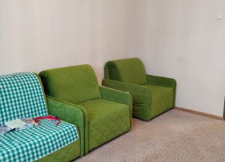 Продаю 2-ком. квартиру, 54 м2, Москва, улица Плещеева, 28, улица Плещеева