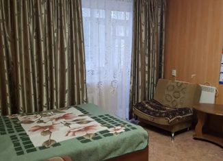 Сдам 1-комнатную квартиру, 36 м2, Шахты, Советская улица, 148