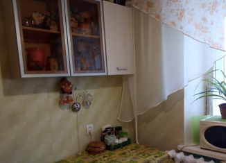 Продаю 3-ком. квартиру, 49.4 м2, Емва, Ленинградская улица, 28