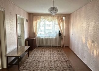 Четырехкомнатная квартира на продажу, 60 м2, Ишим, улица Одоевского, 27