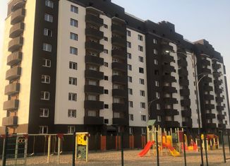 Продам 2-ком. квартиру, 66 м2, село Чигири, Красивая улица, 23