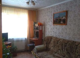 3-комнатная квартира на продажу, 48 м2, посёлок Листвянский, улица Ломоносова, 8