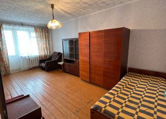 Однокомнатная квартира на продажу, 31.5 м2, посёлок городского типа Межозёрный, улица Ленина, 15