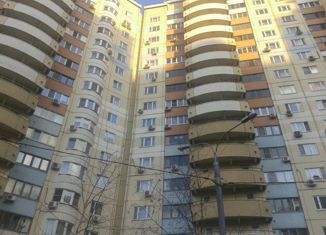 Продам 2-комнатную квартиру, 105 м2, Москва, улица Татьяны Макаровой, 3, метро Улица Дмитриевского