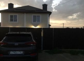 Продаю дом, 80 м2, село Крым, улица Майи Пегливановой