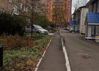 Продается 2-ком. квартира, 42 м2, Ижевск, Песочная улица, 36, Северо-Западный жилой район