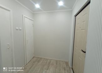 Продам 1-комнатную квартиру, 28 м2, Октябрьский, улица Кортунова, 14