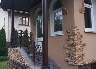 Продаю дом, 330 м2, посёлок Рыбхоз