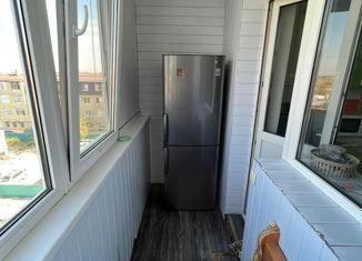 Продаю 2-комнатную квартиру, 50.7 м2, посёлок Российский, Альпийская улица, 3