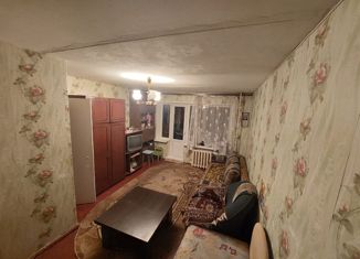 Продаю 1-комнатную квартиру, 32.6 м2, поселок городского типа Белоярский, Юбилейная улица, 32