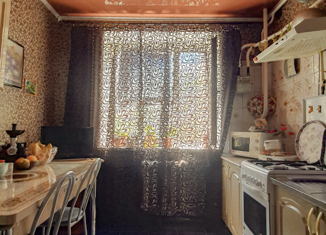 Четырехкомнатная квартира на продажу, 90 м2, Армавир, улица 11-я Линия, 2/1