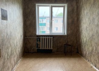 Трехкомнатная квартира на продажу, 62.6 м2, Кунгур, улица Челюскинцев, 5