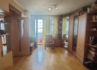 Продаю двухкомнатную квартиру, 47 м2, Москва, улица Юных Ленинцев, 10/15к2, улица Юных Ленинцев