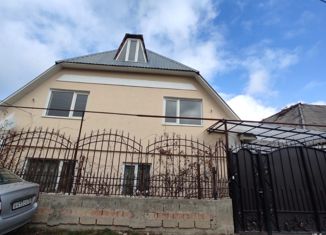 Продаю дом, 260 м2, Ставропольский край, улица Малиновского