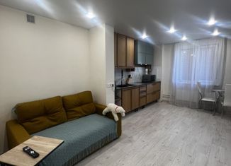 Продам 3-ком. квартиру, 65 м2, Кировская область, улица Труда, 15