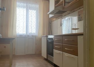 Продам 2-комнатную квартиру, 51.1 м2, Агрыз, Комсомольская улица, 10
