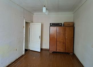 Продам 3-комнатную квартиру, 76.2 м2, Лесной, Коммунистический проспект, 38