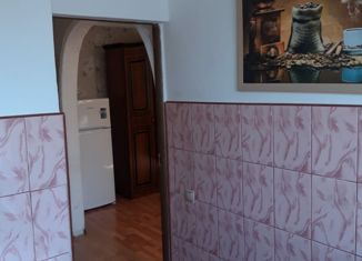 Продам 2-комнатную квартиру, 45 м2, Владикавказ, проспект Коста, 239, 3-й микрорайон