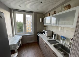 Продаю 2-ком. квартиру, 42.4 м2, Санкт-Петербург, улица Примакова, 26, улица Примакова