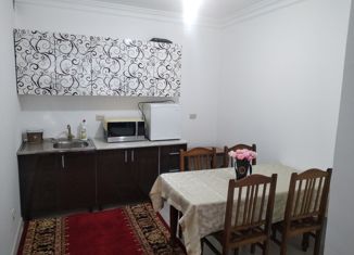 Сдам в аренду двухкомнатную квартиру, 53 м2, Каспийск, Каспийское шоссе, 26