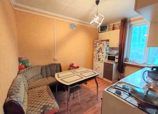 Продаю 2-ком. квартиру, 50.4 м2, Красноярск, улица Сосновского, 73/3, Центральный район