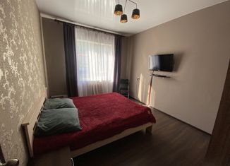 2-ком. квартира в аренду, 52 м2, Кировск, Комсомольская улица, 16