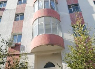 Продам четырехкомнатную квартиру, 121.6 м2, Якутск, улица Петровского, 17/2, Октябрьский округ