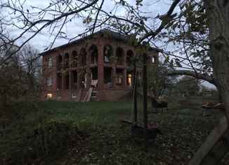 Продам дом, 654.9 м2, село Первореченское, улица Калинина