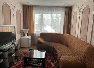 Продается двухкомнатная квартира, 43 м2, Абакан, улица Дзержинского, 179