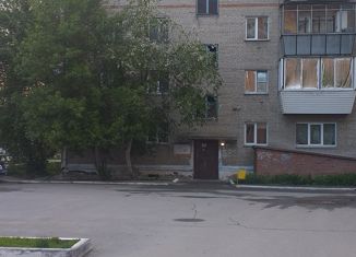 Сдается в аренду 1-комнатная квартира, 32 м2, Бердск, улица Кутузова, 1