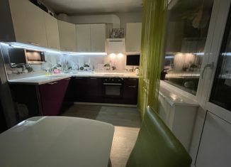 Двухкомнатная квартира на продажу, 52.6 м2, Нижний Новгород, улица Красных Партизан, 12, микрорайон Соцгород-9